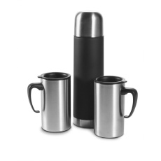Termospullo 500 ml ja kaksi mukia à 260 ml