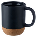 Keraaminen muki 300 ml korkkiyksityiskohdilla, musta