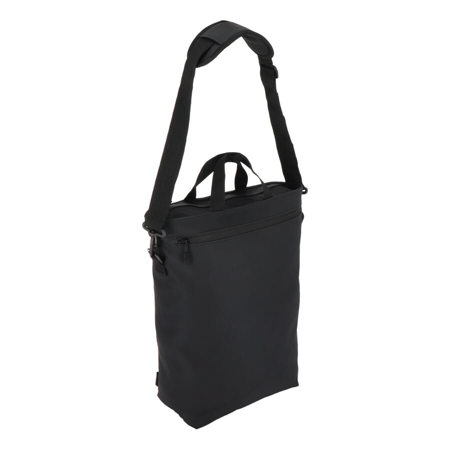 PU Kyiv -laptop-reppu 28 x 42 x 12,5 cm, musta, tuotekuva (1)