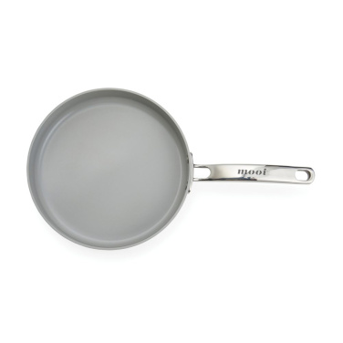 VINGA Alte RCS -paistinpannu kierrätettyä alumiinia 25 cm, beige, logolla
