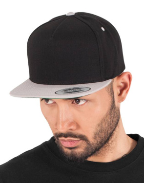 Klassinen 5-paneelinen snapback-lippis, Musta/Hopea – Flexfit (2)