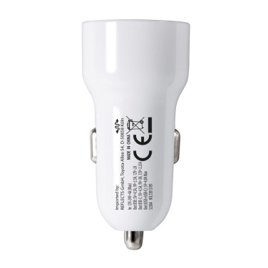 USB-C & USB-autojen laturi valkoinen 24 Watt REEVES-VALLEJO (4)