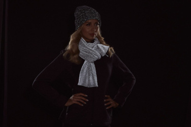 SCARF MAGIC HUOMIO – heijastava huivi, tuotekuva (2)