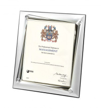 Valokuvakehys pergamentista - kuva 90 × 130 mm