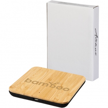 Socle de recharge sans fil 5 W en bambou et tissu Leaf avec logo — vue de détail 6, naturel / noir uni