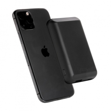 Batterie externe magnétique de 5000 mAh avec charge sans fil de 5 W — vue de détail (6)