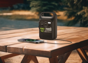 Station d'énergie portable Power Vault de 21000 mAh en plastique recyclé RCS — en situation