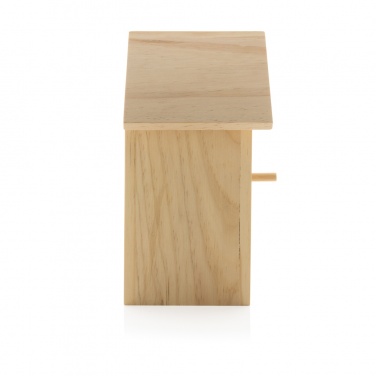 Nichoir en bois — vue de détail (4)