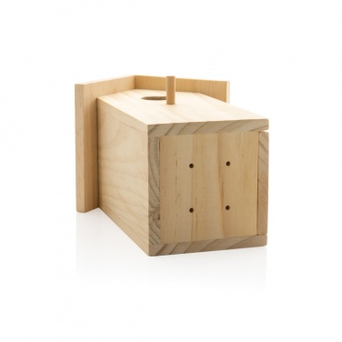 Nichoir en bois — vue de détail (7)