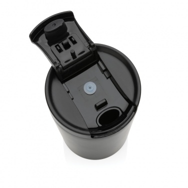 Mug isotherme sous vide à double paroi en acier inoxydable recyclé RCS, étanche et verrouillable — vue de détail, noir (4)