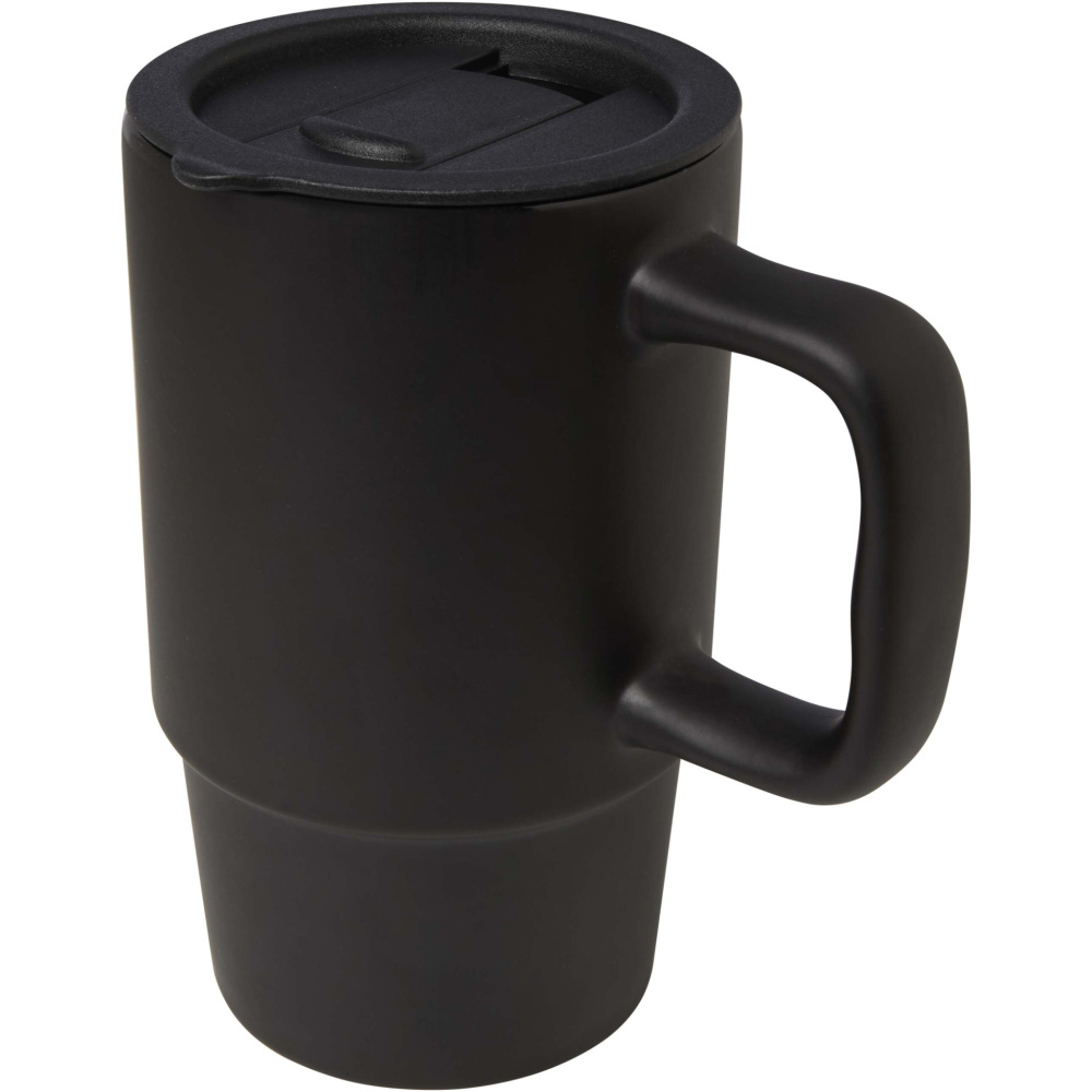 Mug Carter en céramique 450 ml avec couvercle en plastique — noir uni — variante de couleur