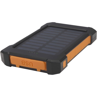Batterie externe solaire robuste Altair 5000 mAh 10 W en plastique recyclé avec lampe torche intégrée — vue de détail 6, noir uni