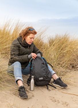 Explorer ripstop vidutinė žygio kuprinė 26L be PVC, gaminio naudojimo vaizdas