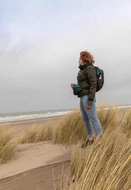 Explorer ripstop vidutinė žygio kuprinė 26L be PVC, gaminio naudojimo vaizdas