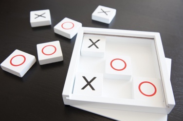Prabangus žaidimas „Tic Tac Toe“., gaminio naudojimo vaizdas