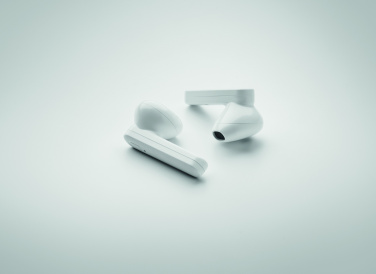 Logotrade reklaminės dovanos nuotrauka: TWS ausinės su saulės įkrovikliu