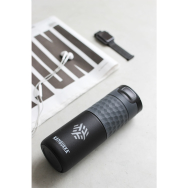 Kambukka® Etna Grip 500 ml termopuodelis, juodasStock/deliveryStock status:is in supplier stockQty in supplier stock:218Low stock warning amount:0Delivery time:7 daysMinimum quantity:-ParametersBränd:-Värv:mustMaterjal:-Suurus:-Hind:-Sugu:-Päritolumaa:-Mõ