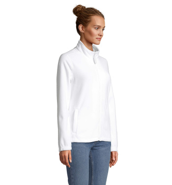 Logotrade reklaminės dovanos nuotrauka: ŠIAURĖS MOTERIŠKA VILNA su užtrauktuku