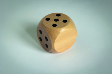 Logotrade reklaminiai produktai nuotrauka: Mediniai Schima kauliukai 5 cm skersmens