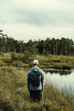 „Nordic Drift Trail RCS“ vandeniui atspari kuprinė 30 litrų, gaminio naudojimo vaizdas