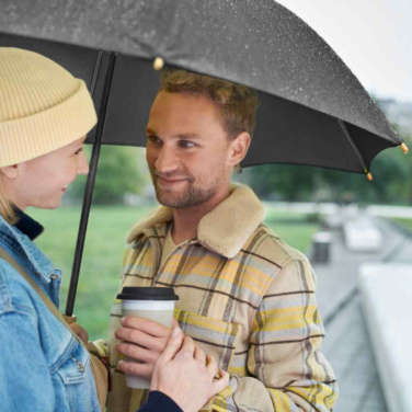 FARE ÖkoBrella automatinis skėtis su perdirbto PET audiniu ir medine rankena su logotipu, juoda (waterSAVE®) – detalės vaizdas 10