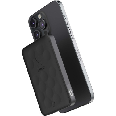 Xtorm FS5W051 magnetinė išorinė baterija – pritvirtinta prie telefono