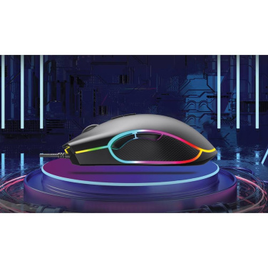 RGB žaidimų pelė – neoninėje šviesoje