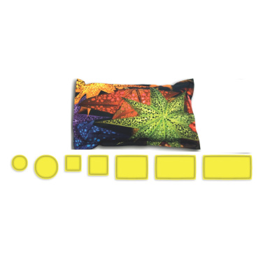Stačiakampė pagalvė su spalvingų žvaigždžių žibintų nuotrauka ir pagalvių formų schema