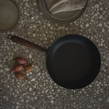 „Orrefors Jernverk“ kaltinė keptuvė „BlackSmith“ serija, juoda, gaminio vaizdas (4)