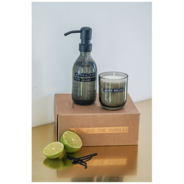 Wellmark Discovery 200 ml rankų muilo dozatorius ir 150 g kvapiųjų žvakių rinkinys - tamsaus gintaro kvapas, Miškas žalias, gaminio vaizdas (2)