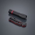 Optima Color Set: avarinis peilis ir vidutinio dydžio įkraunamas žibintuvėlis, 1800 mAh, raudona