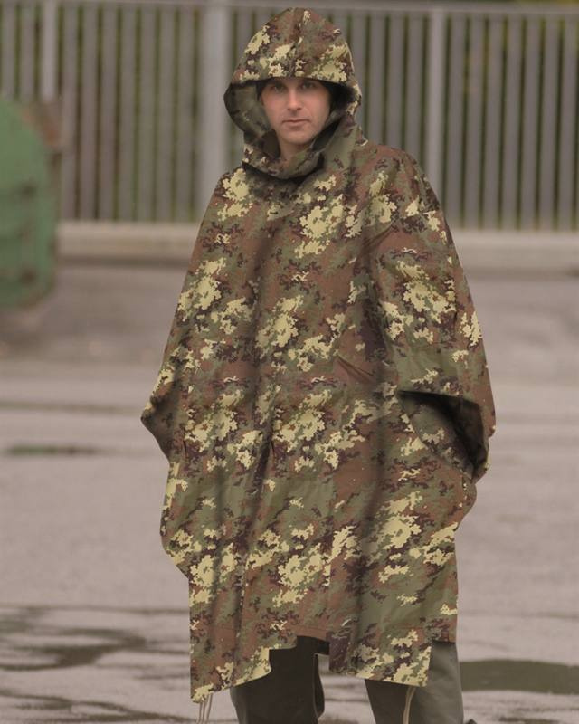 Poncho Pe Ripstop 780gr. Vegetato Woodland kamufliažinis raštas – Mil-Tec