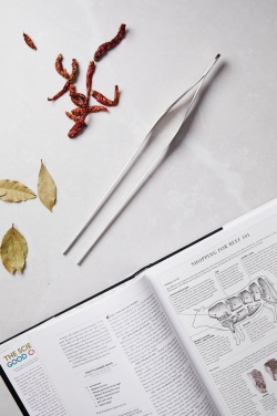Logotrade biznesa dāvanas foto: VINGA Ēdiena gatavošanas knaibles