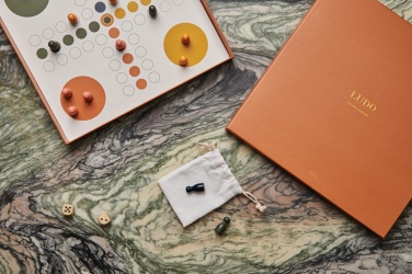 Logotrade Ideja dāvanas foto: VINGA Ludo kafijas galda spēle