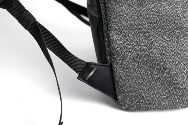 Logotrade biznesa dāvanas foto: Pilsētas pretaizdzīšanas un sagriešanai izturīga mugursoma