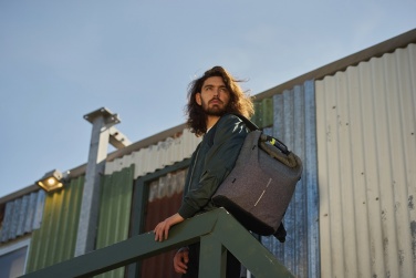 Logotrade Ideja dāvanas foto: Pilsētas pretaizdzīšanas un sagriešanai izturīga mugursoma