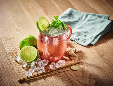 Logotrade logo dāvanas foto: Kokteiļu vara krūze 400 ml