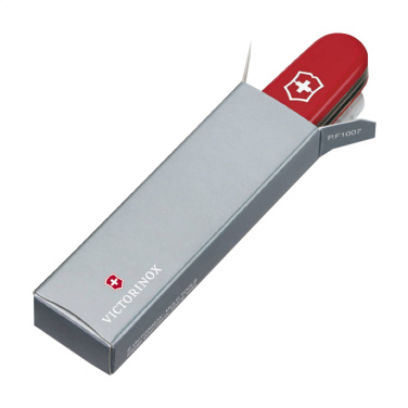 Victorinox viesmīļa kabatas nazisLithuanian:Victorinox padavėjo kišeninis peilisStock/deliveryStock status:unknownQty in supplier stock:-Low stock warning amount:0Delivery time:7 daysMinimum quantity:10ParametersBränd:-Värv:-Materjal:roostevaba teras; sün