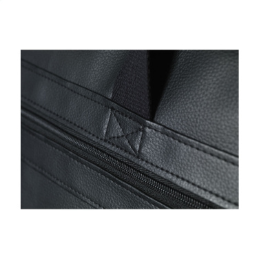 Logotrade dāvanas foto: Voyager Weekend Bag ceļojumu soma
