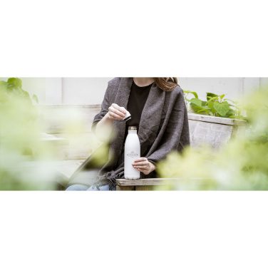Topflask Premium RCS dzeramā pudele no pārstrādāta tērauda, balta – detaļas skats 6