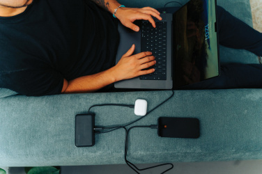 Logotrade logo dāvanas foto: Urban Vitamin Eureka hibrīds GANcharger 10000mah powerbank65W