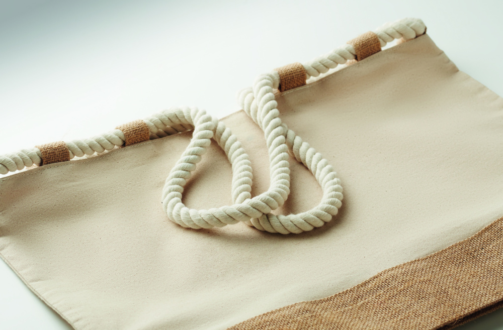 Logotrade korporatīvās dāvanas foto: Audekla pludmales soma