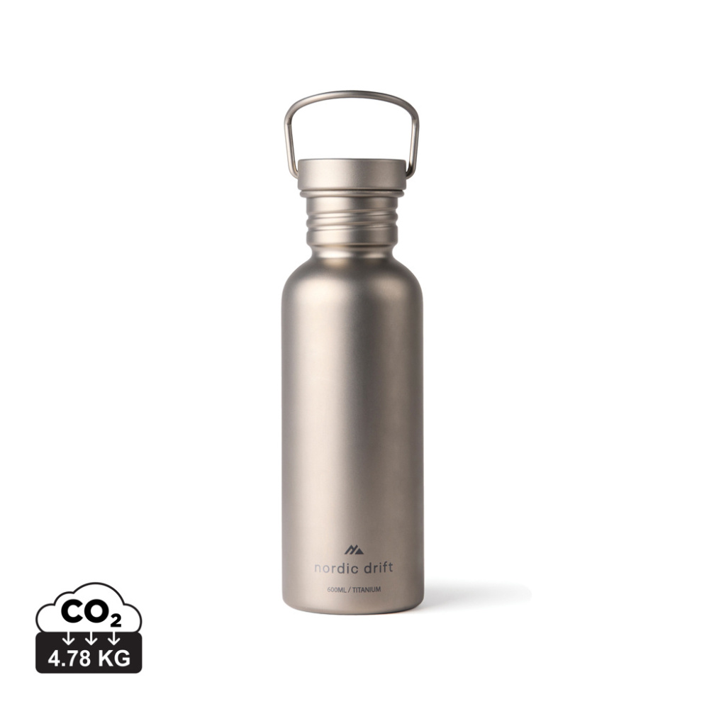 Logotrade Ideja dāvanas foto: Nordic Drift Trail īpaši vieglā titāna ūdens pudele 600 ml