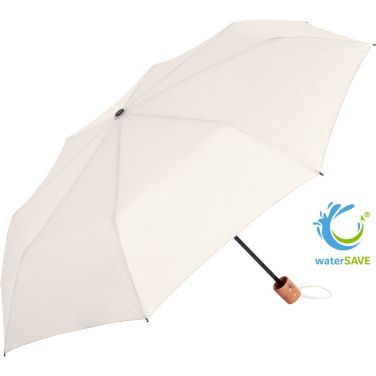 FARE ÖkoBrella kabatas lietussargs ar pārstrādāta PET jumtu un koka rokturi ar logotipu, dabiski balts (waterSAVE®) – produkta foto