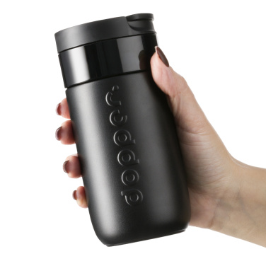 DOPPER ceļojumu krūze (300 ml) - liesmojoši melna, produkta attēls