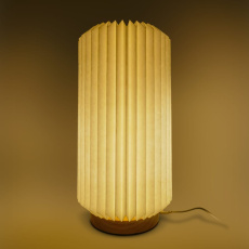 Coollux salokāma papīra LED lampa Aurora Tall uz koka pamatnes, 32 cm
