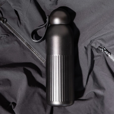 Sagaform Tekla tērauda pudele (pārstrādāta) 500 ml, melns, produkta attēls (2)