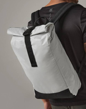 Atstarojoša mugursoma ar roll-top, Sudraba atstarojošs – Bagbase (2)