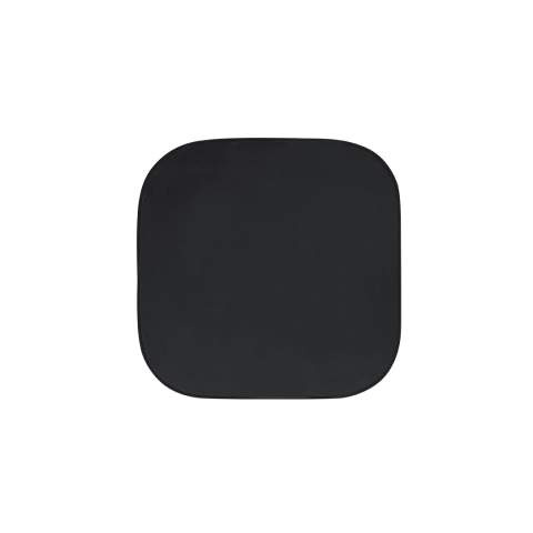 Saulessargs Gomber, Melns – Makito