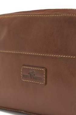 Leather Line Toilet Case – šorti, Konjaks – Derby of Sweden (4)